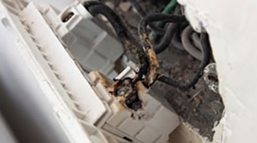 How to Identify Electrical Faults In Your Home