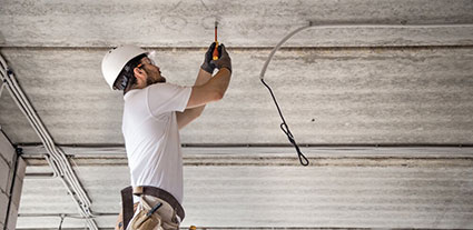 The 3 most common reasons you need a commercial electrician